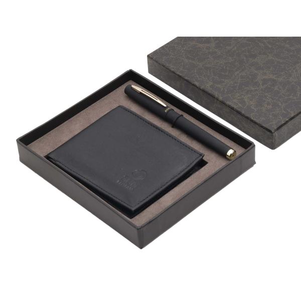 Gift Set of Gents Walet and Pen (Sun Pharma)
